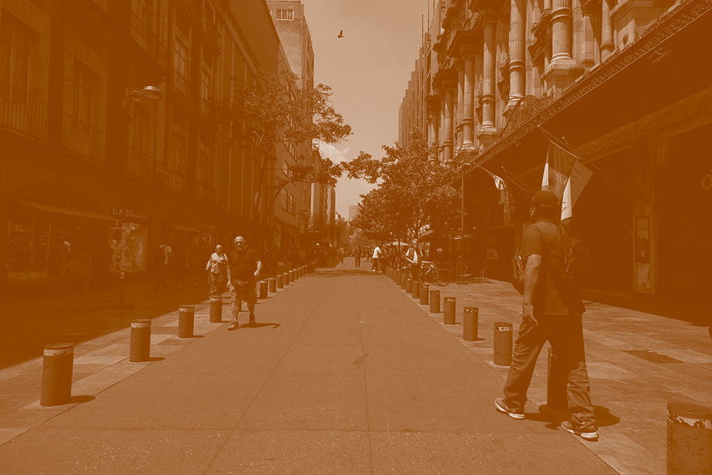 Calle tranquila en Centro Histórico